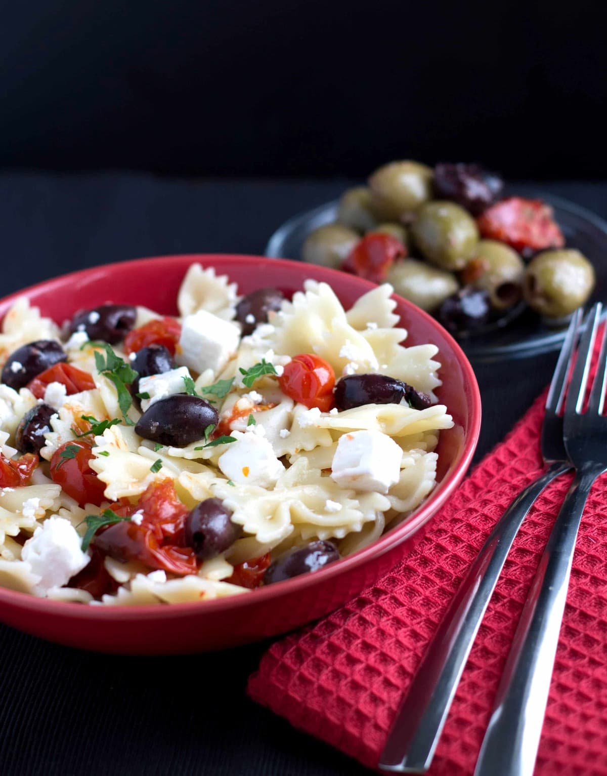 Quick & Easy Pasta with Tomatoes, Feta & Olives Page 2 of 2 Erren's