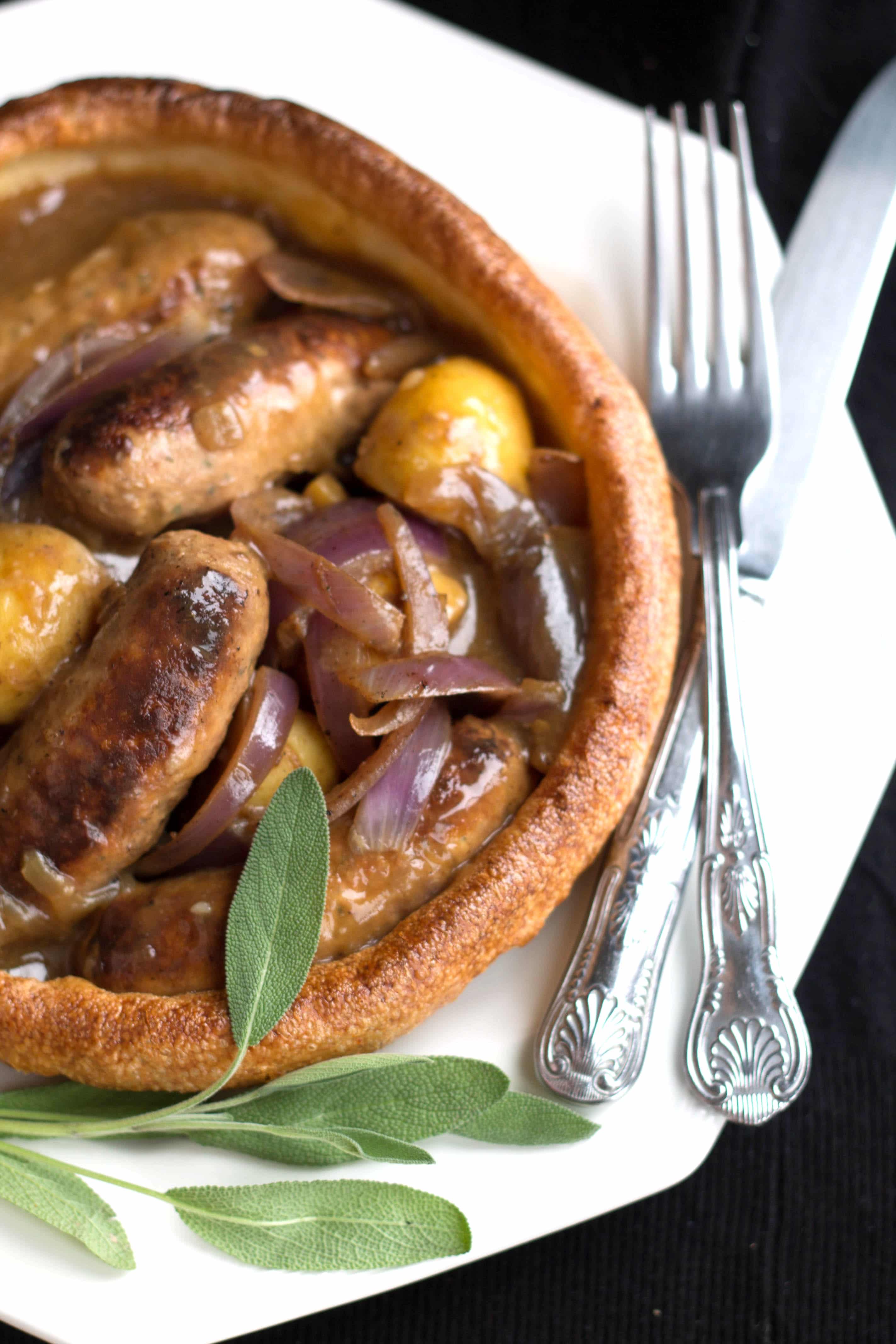 Slow Cooker Apple Sausage in Onion Gravy Erren's Kitchen