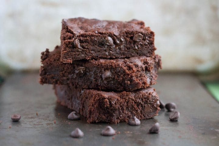 Double Chocolate Chip Cookie Bars - Erren's Kitchen