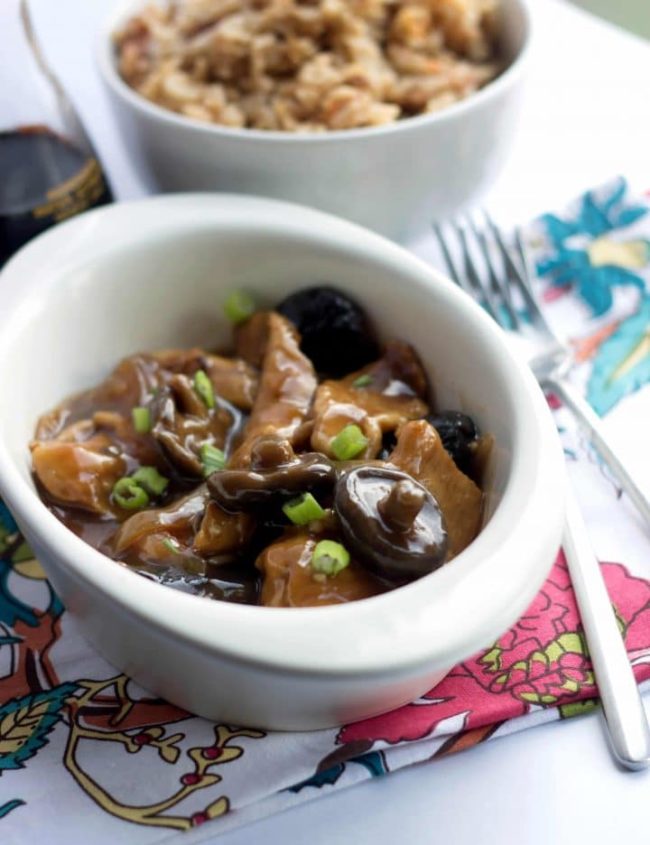 Chicken with chinese mushrooms