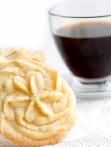 Vanilla Shortbread Cookies