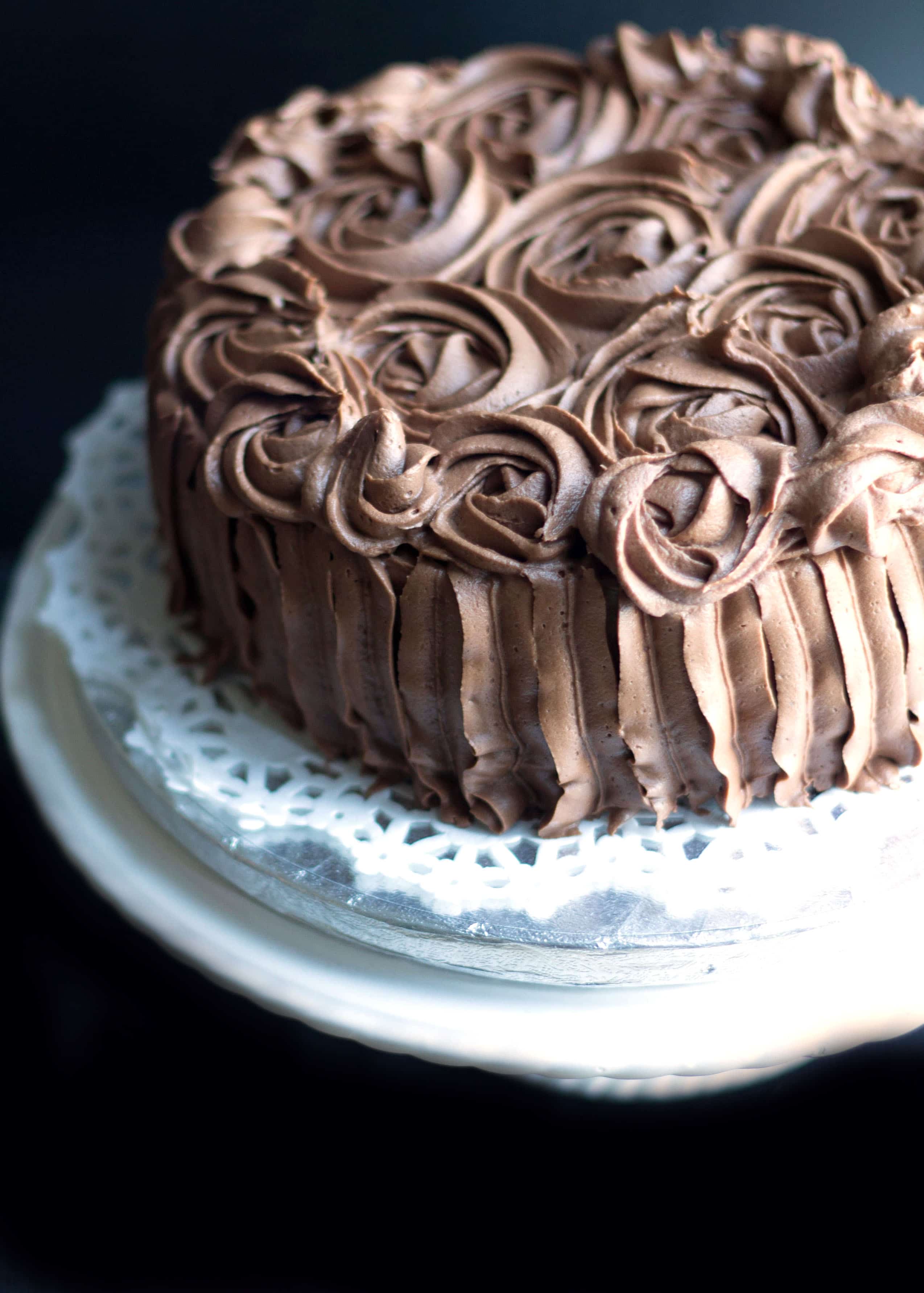 Rich Vanilla Cake with Chocolate Fudge Frosting | Erren&amp;#39;s Kitchen