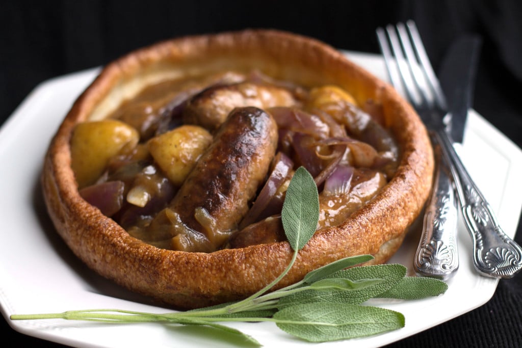 Slow Cooker Apple Sausage in Onion Gravy - Erren's Kitchen