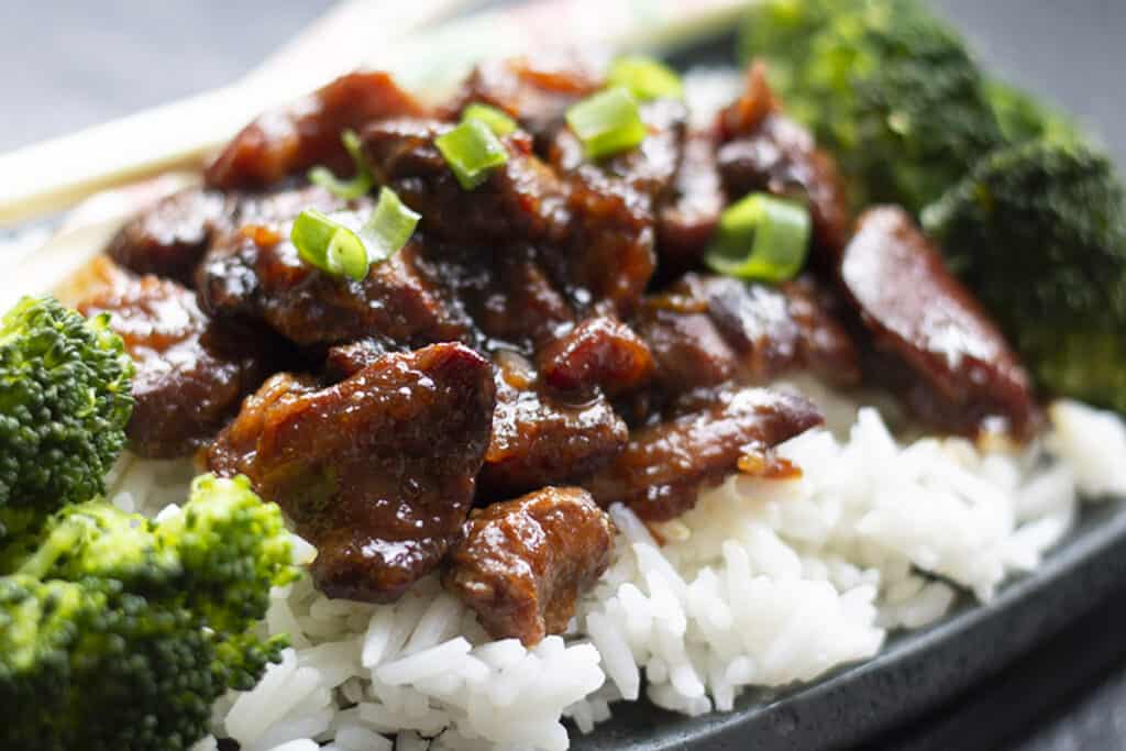 15 Hearty Slow Cooker Dinners for Effortless Weeknight Meals Erren's