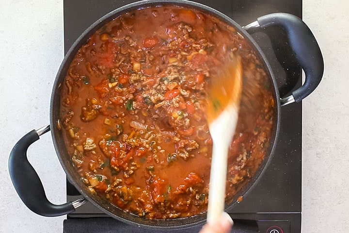 Quick & Easy Spaghetti Bolognese | Erren's Kitchen