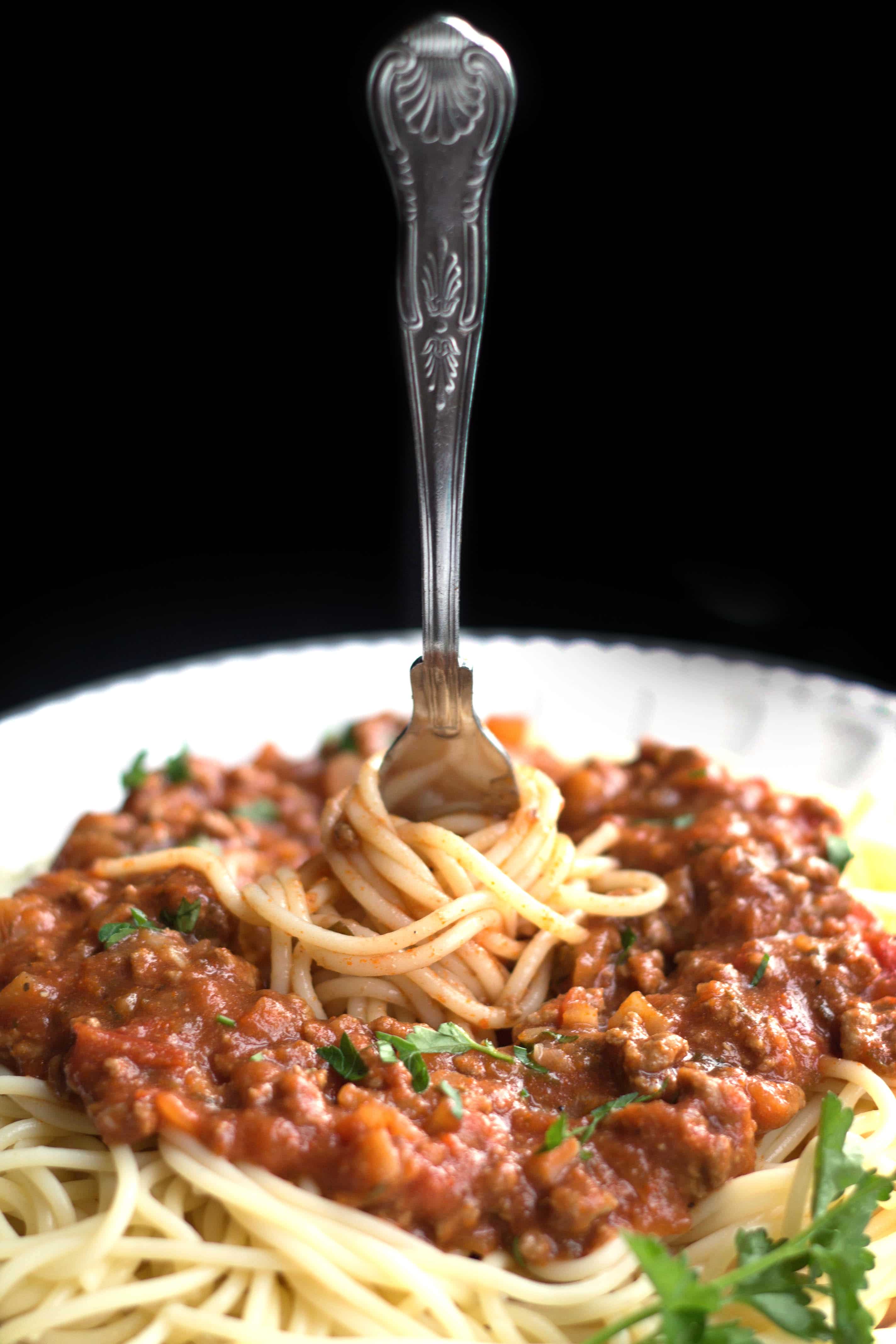 Spaghetti Bolognese Quick & easy spaghetti bolognese meat sauce – Blog ...