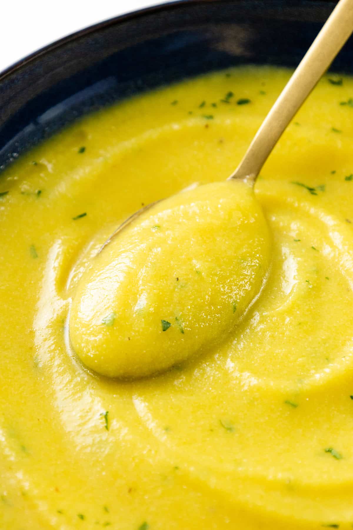 Creamy Cauliflower Saffron Soup