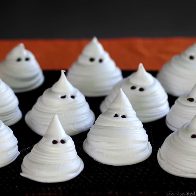 Meringue Ghosts