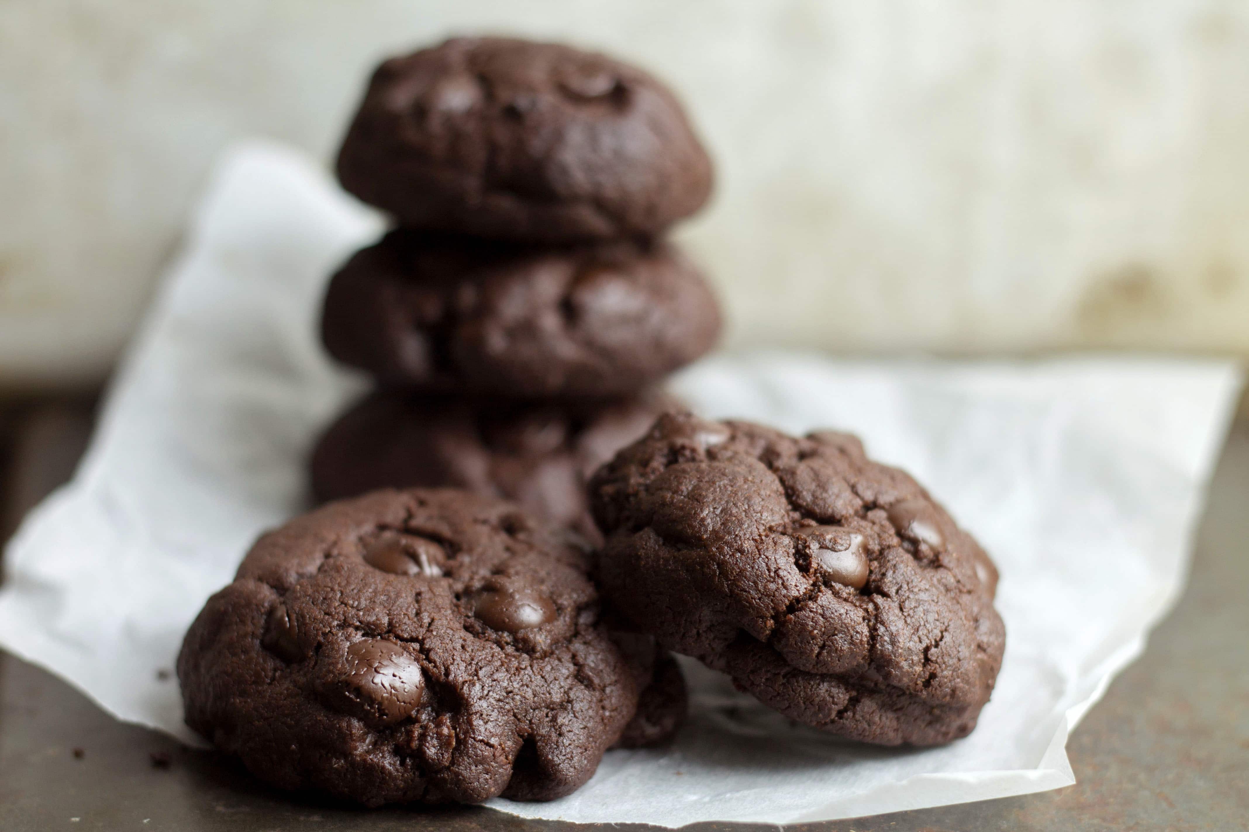 Chocolate Brownie Cookies - Erren's Kitchen - the perfect balance between a crisp cookie and a fudgy brownie. 