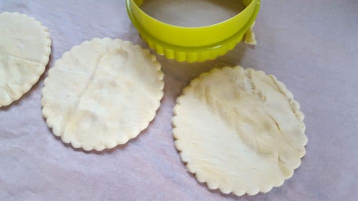 the dough cut into rounds