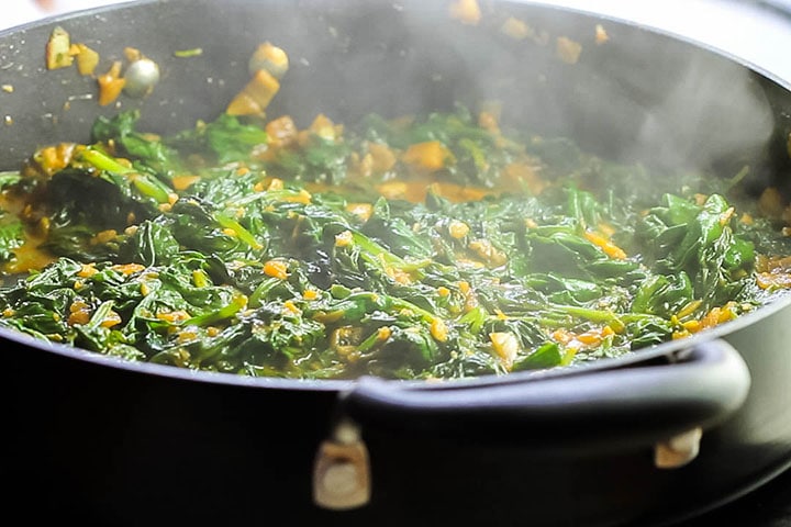 The Quick and Easy Sag Bahji {Spinach Curry} cooked and ready to serve