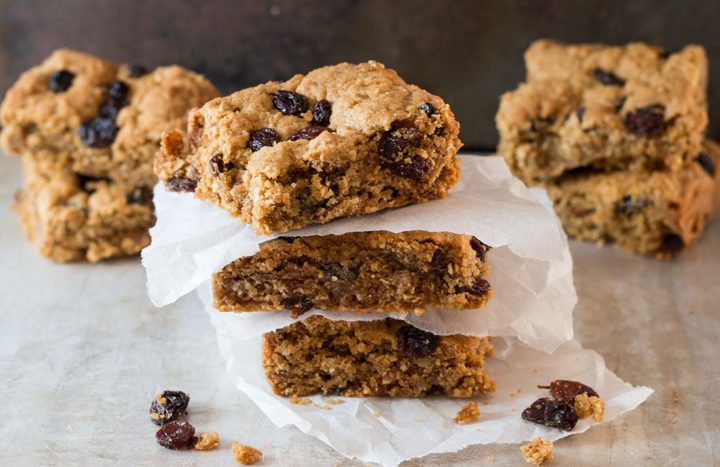 Cinnamon Raisin Oatmeal Cookies Recipe Cinnamon Raisin Oat Bars Best served warm they re one Cinnamon Raisin Oatmeal Cookies Recipe Cinnamon Raisin Oat Bars Best served warm they re one