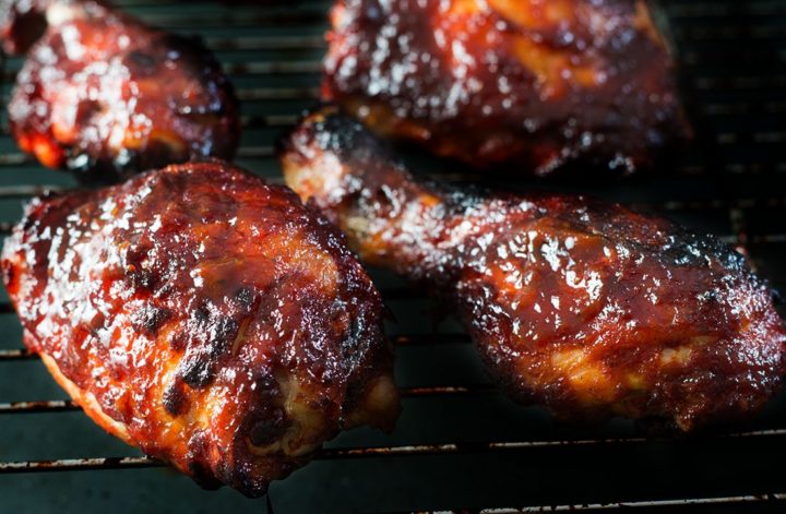 Get sizzling on your grill with this mouthwatering recipe from Erren's Kitchen for Roasted Red Pepper Barbecue Sauce. You can use this quick and easy recipe with chicken, ribs and burgers too.