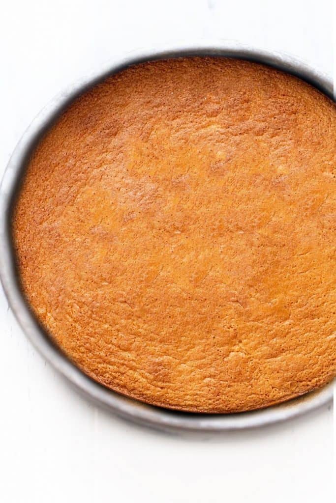 The baked cake in the pan