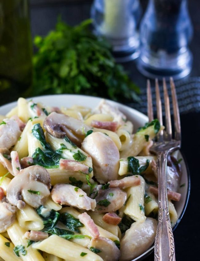 This recipe for Creamy Chicken and Bacon Pasta from Erren's Kitchen is a rich and delicious one pot dish that's simple to make and ready in just 20 minutes.