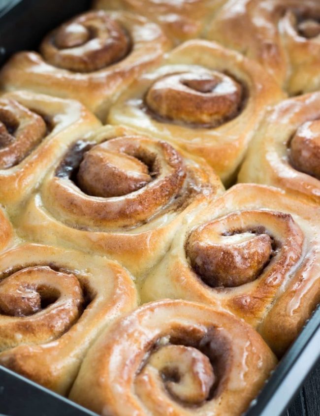 Cinnamon Crumb Buns This recipe will keep you coming back for more!