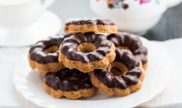 Chocolate Dipped Shortbread Cookies