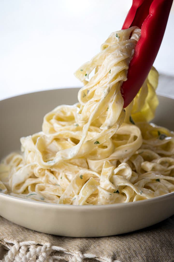 The Best Fettuccine Alfredo Of Your Life Erren S Kitchen