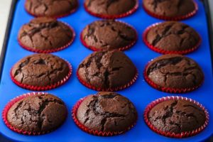 The baked cupcakes fresh out of the pan