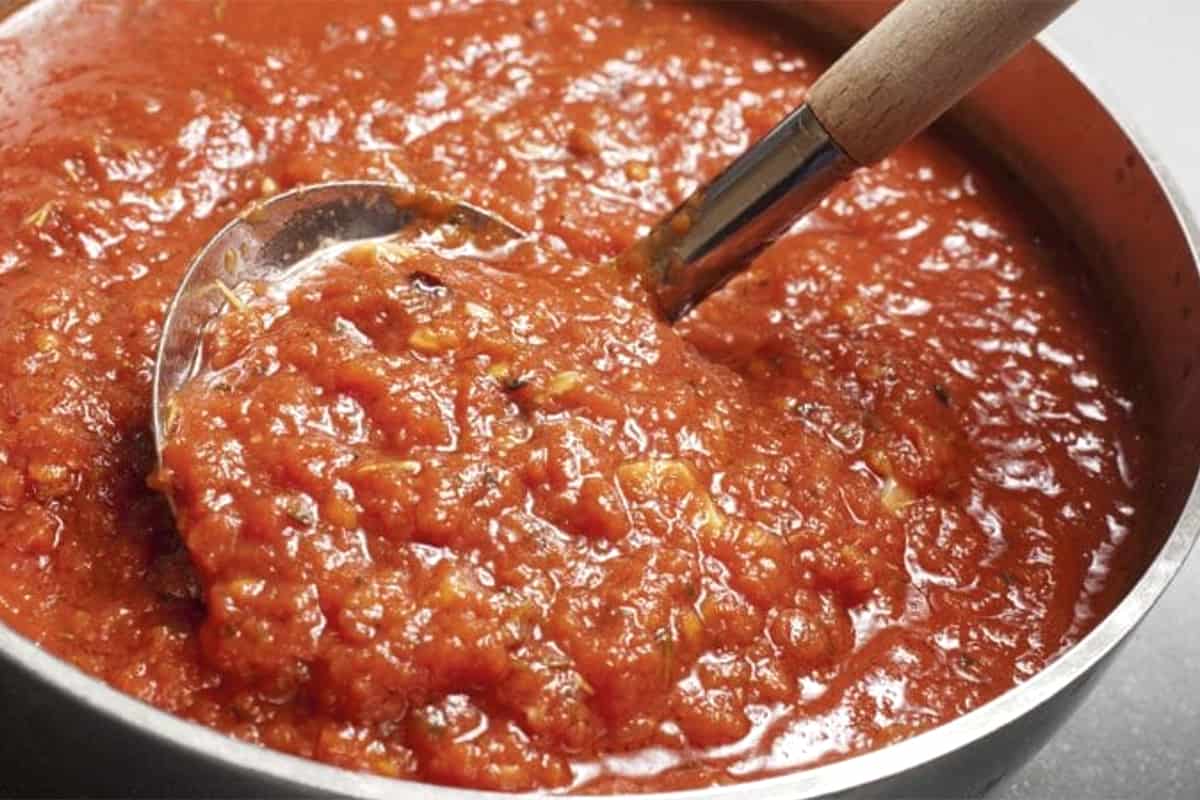 Roasted Tomato Pizza Sauce - Lovely Little Kitchen