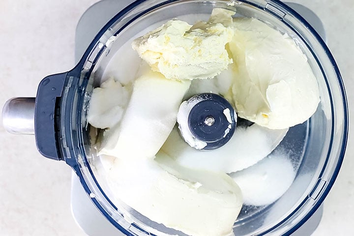 the cream cheese, whipped cream, vanilla and sugar in a food processor bowl