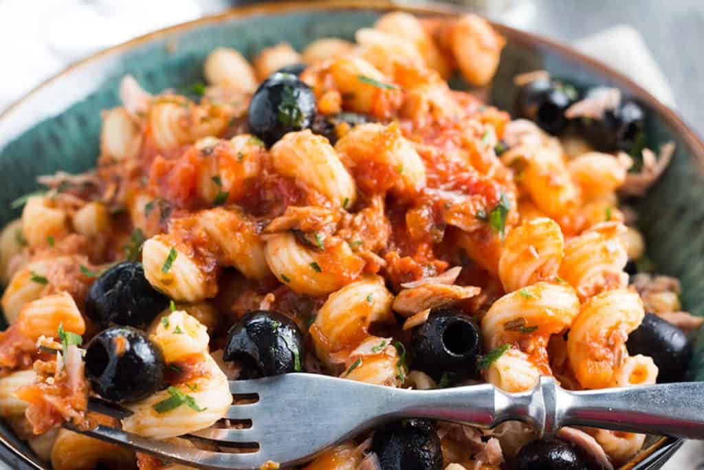 Tuna Pasta with Olives | Erren's Kitchen