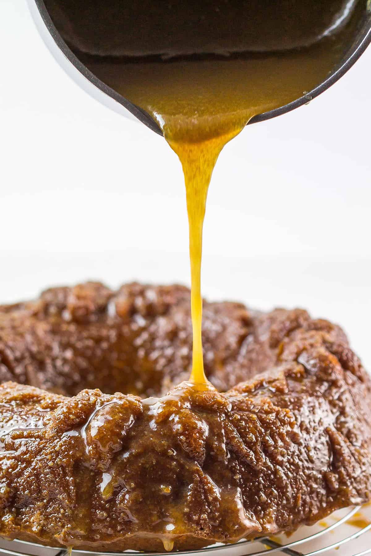 Caramel Apple Cake