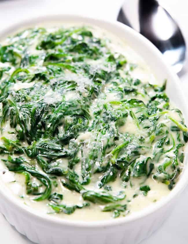 creamed spinach ready to serve