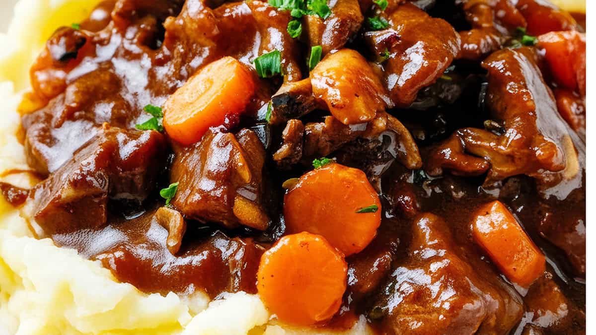 Slow Cooker Magic 25 Easy Recipes for Flavorful Meals