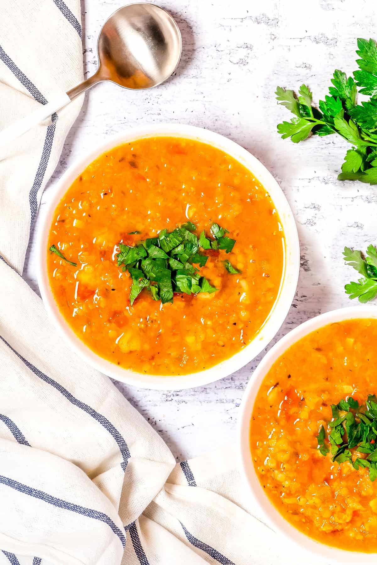 https://www.errenskitchen.com/wp-content/uploads/2020/12/red-lentil-soup-4.jpg