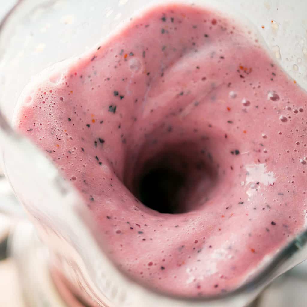 raspberry smoothie in a blender