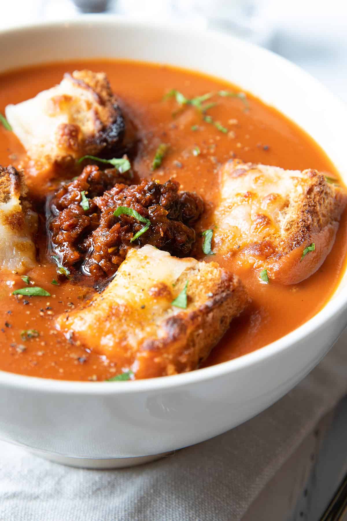 Tomato Pesto Soup