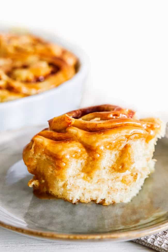Cinnamon Rolls With Apple Pie Filling Erren's Kitchen