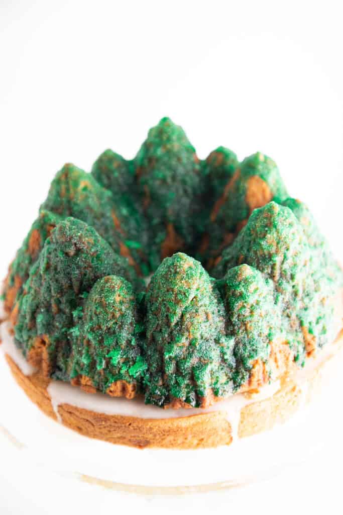the dried glazed on the christmas tree cake