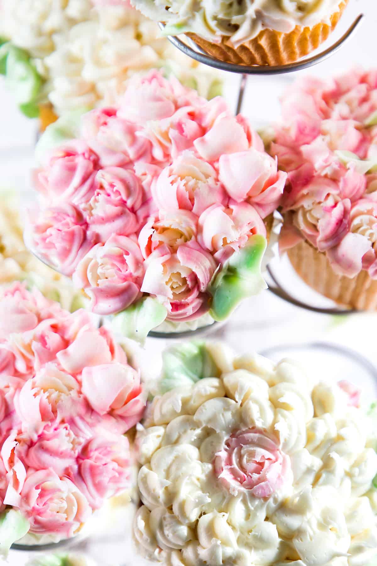 Easy Flower Cupcakes