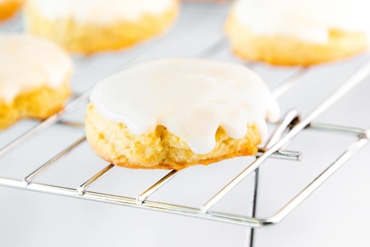 iced sugar cookies on a cooling rack
