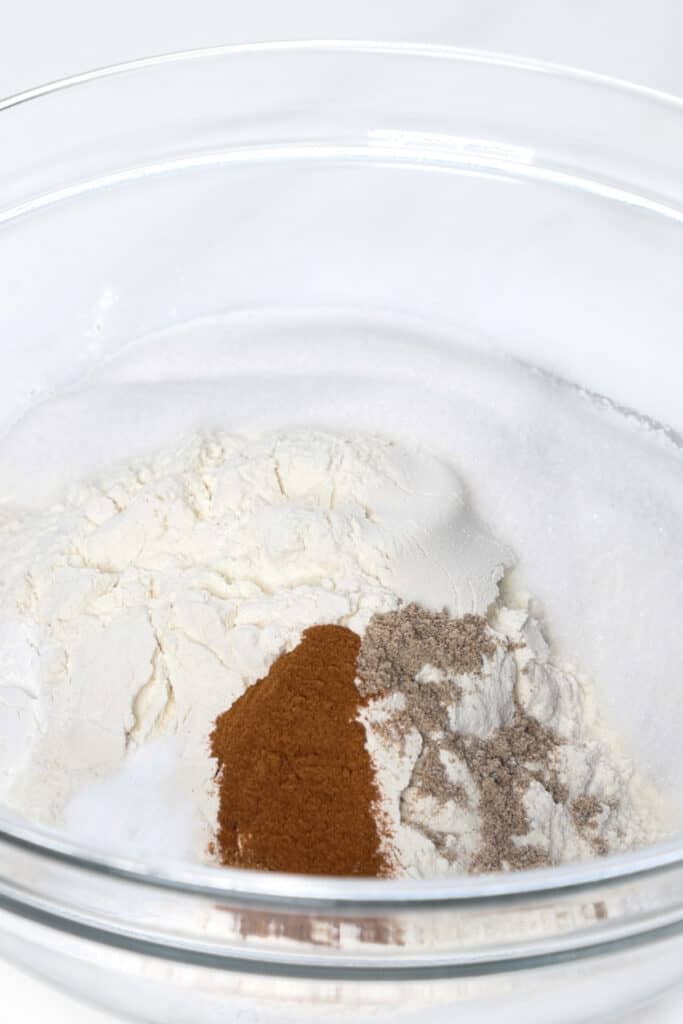 the dry ingredients in a glass bowl