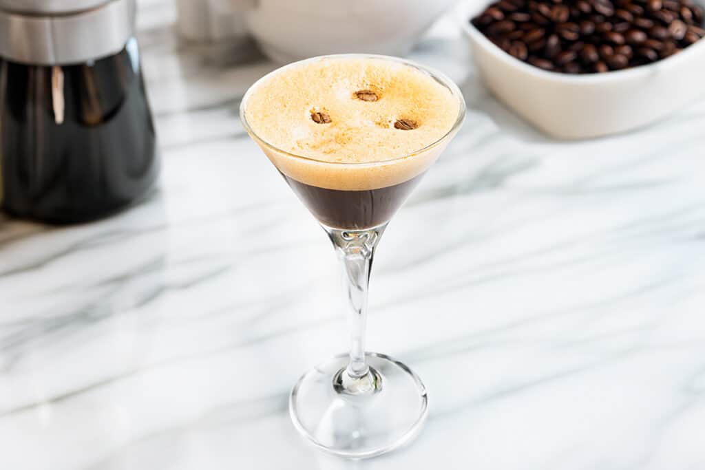 I Tried Making an Espresso Martini  Here s What Happened - 5