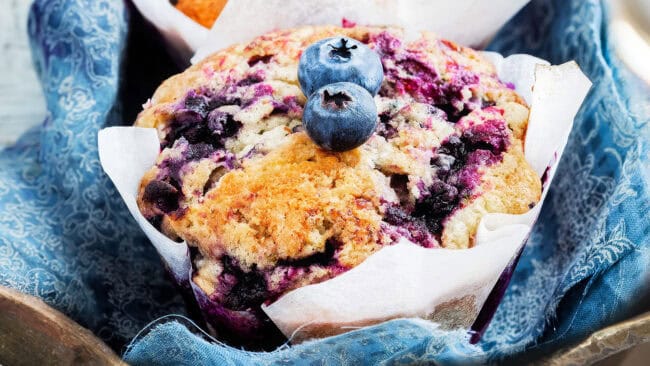 A juicy blueberry muffin.