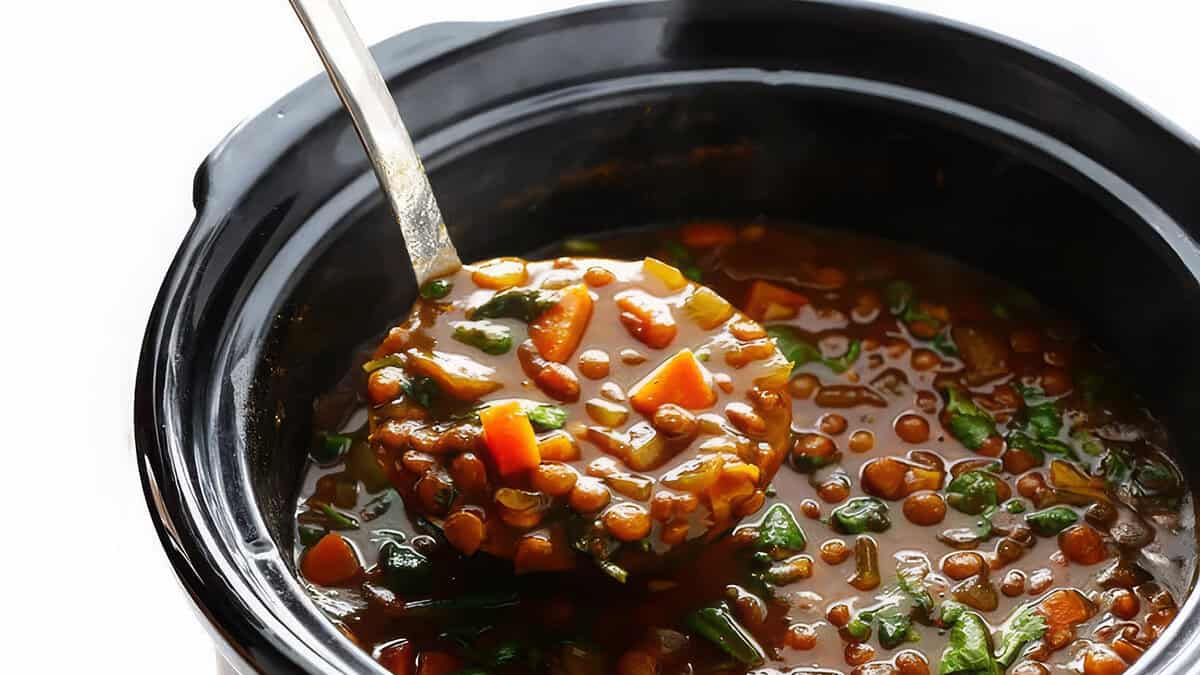 21 Comforting Slow Cooker Recipes for Easy Weeknight Dinners