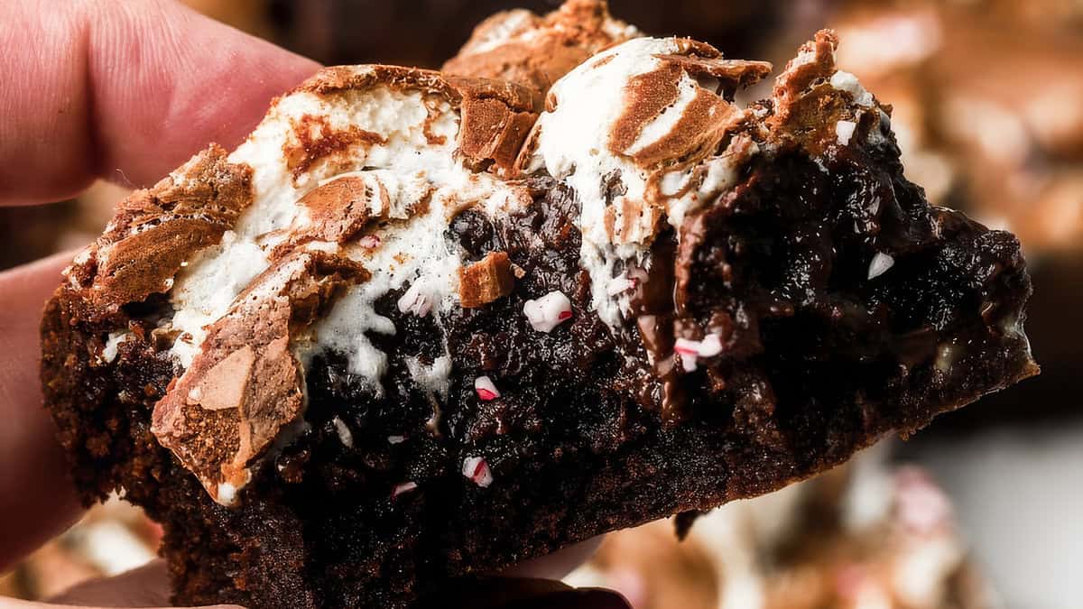 35 Heavenly Chocolate Dessert Recipes for Every Occasion