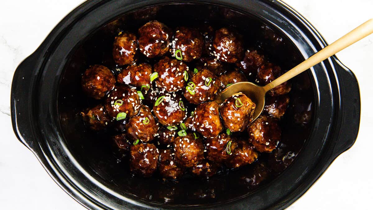 16 Slow Cooker Recipes That Make Dinner Simple