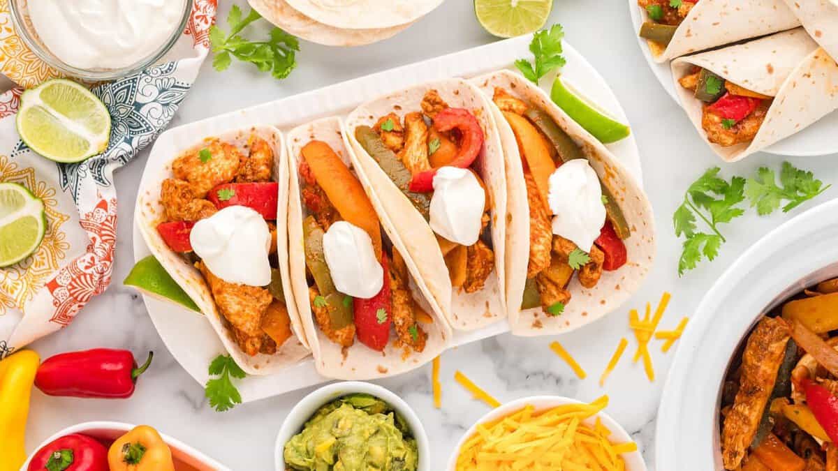 Crock-Pot Creations 14 Must-Try Slow Cooker Recipes