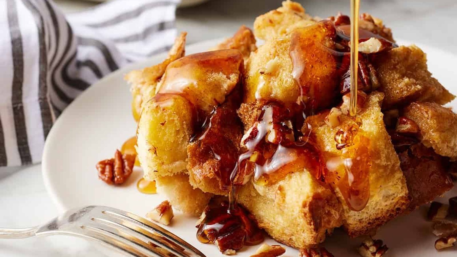17 Crowd-Pleasing Recipes That Will Make You  Brunch Like a Boss