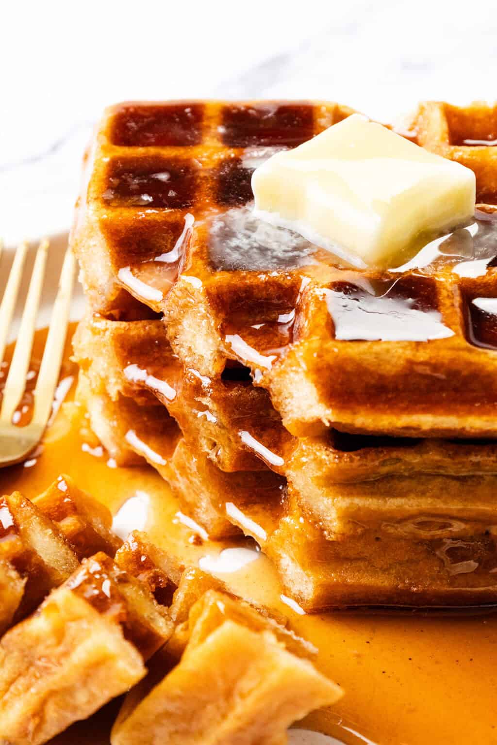 Fluffy Golden Buttermilk Waffles