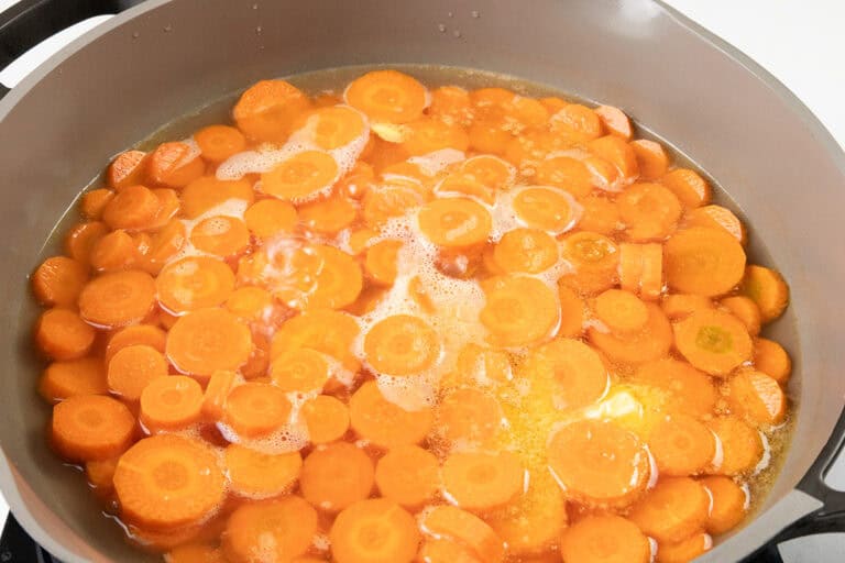 Easy Stovetop Glazed Carrots