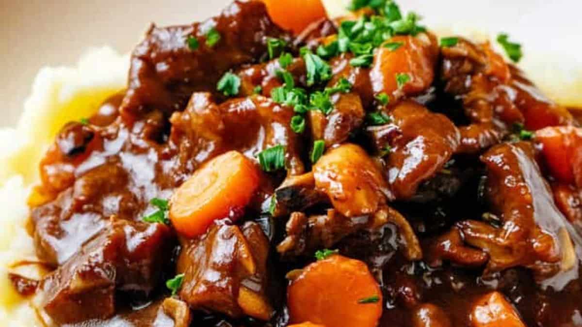 Comfort Food Made Easy With These 17 Slow Cooker Recipes