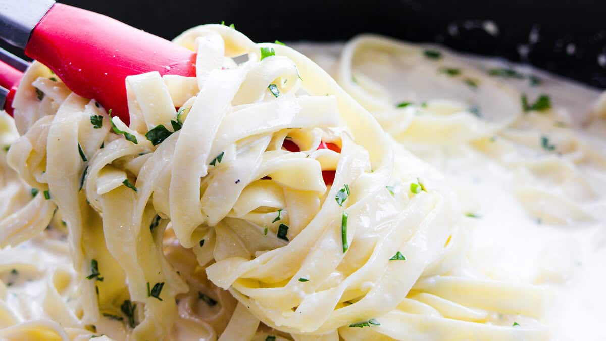 The One Step That Makes Pasta Taste Like It Came From an Italian Restaurant