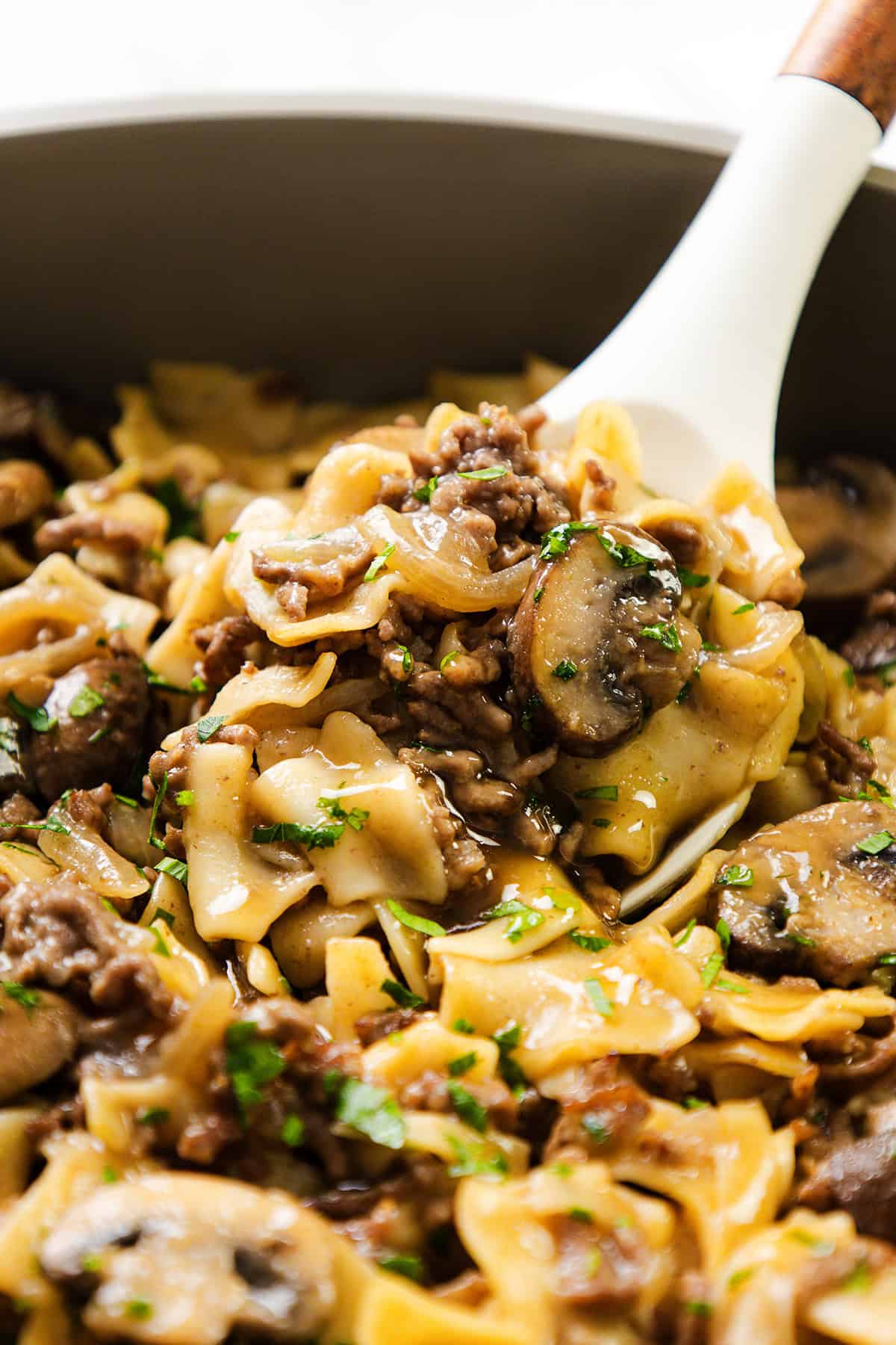 One Pot Ground Beef Egg Noodles