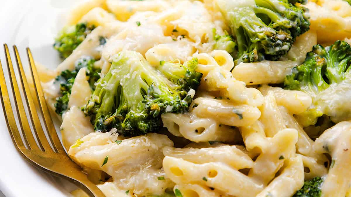 Creamy One-Pot Broccoli Pasta